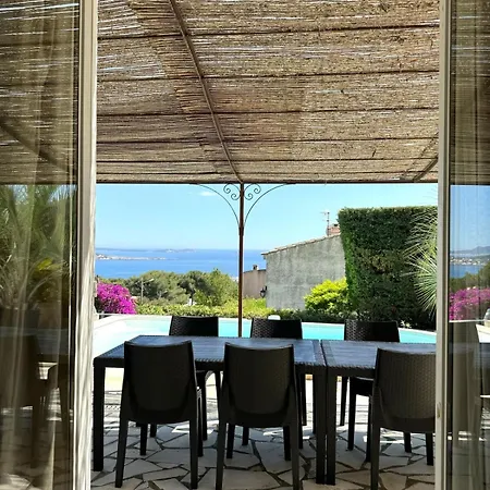 Holiday home Les Flots Bleus - Maison Piscine Avec Vue Bandol