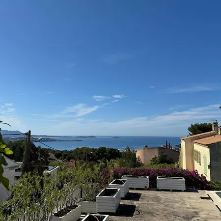 Les Flots Bleus - Maison Piscine Avec Vue * 邦多勒